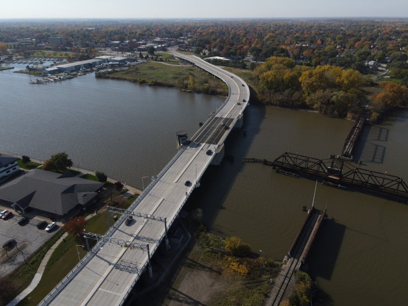 Liberty bridge